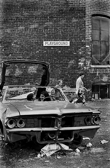 Playground under "L" tracks in Lakeview 35mm  394  OA